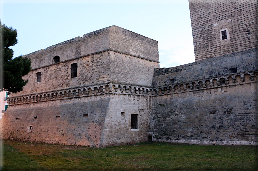 foto Castello Normanno Svevo